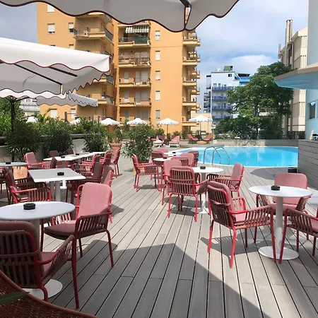 Charlie In Pesaro Hotel 4*