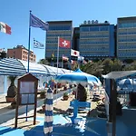 Ξενοδοχείο Charlie In Pesaro 4*