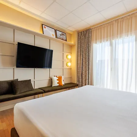 Charlie In Pesaro Hotel Pesaro
