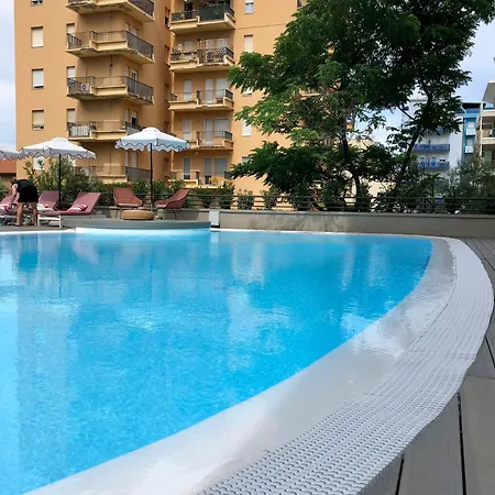 Charlie In Pesaro Hotel Pesaro