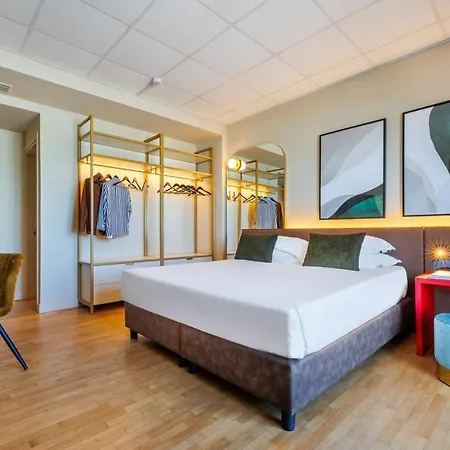 Hotel Charlie In Pesaro Pesaro
