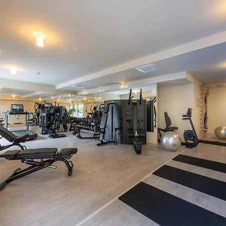 Uappala Cruiser Hotel 4*