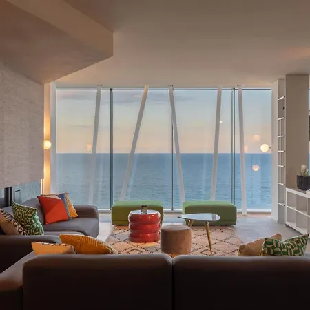 Uappala Cruiser Hotel 4*