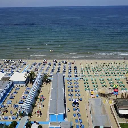Charlie In Pesaro