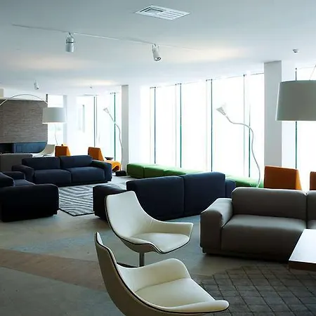 Hotel Charlie In Pesaro 4*