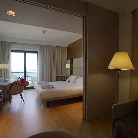 Charlie In Pesaro Hotel 4*