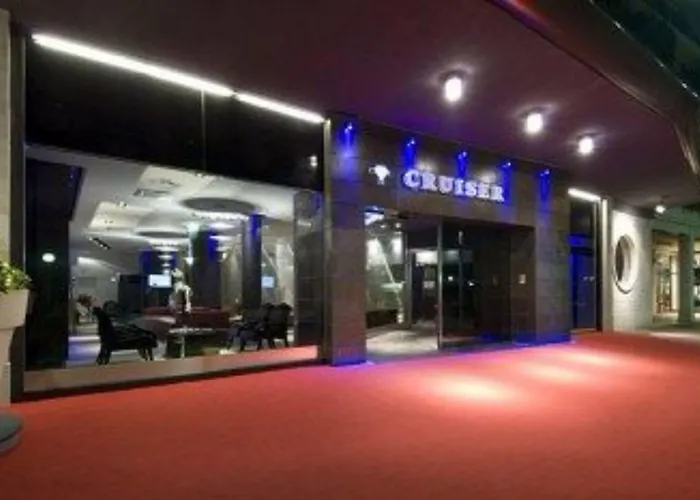 Hotel Charlie In Pesaro